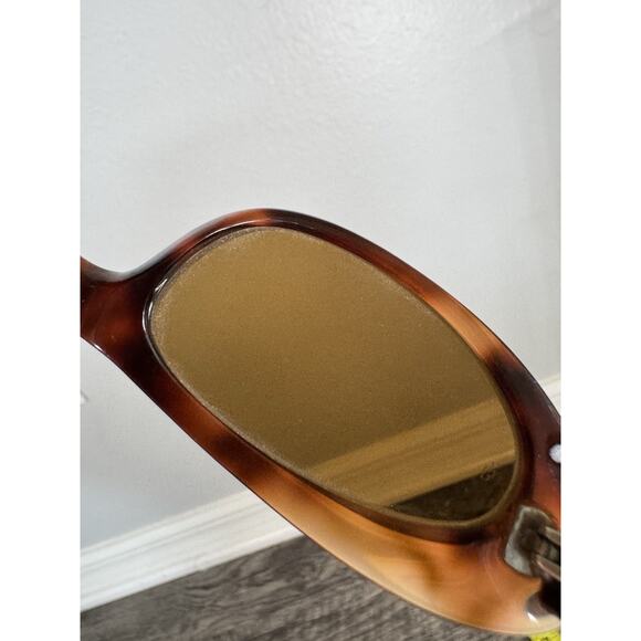 VINTAGE B&L Rituals RAY BAN W2523 Sunglasses Cat Eye Tortoise Shell No Case